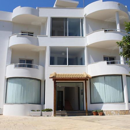 Seli'S Villa คซามิล ภายนอก รูปภาพ