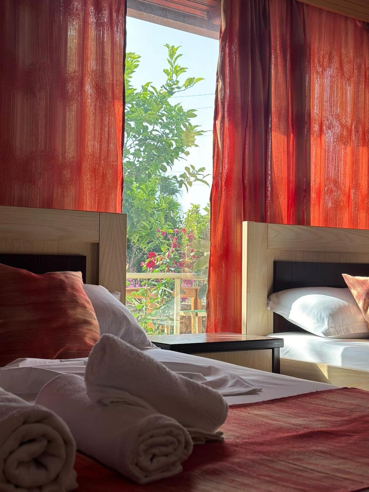 Seli'S Villa คซามิล ภายนอก รูปภาพ